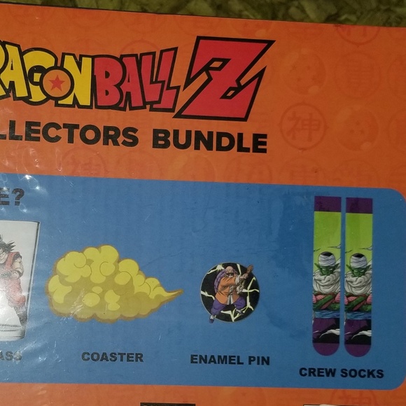 Dragon Ball Z Collectors Bundle (Planter, Glass, Coaster, Enamel Pin, & Socks) N - Picture 4 of 4